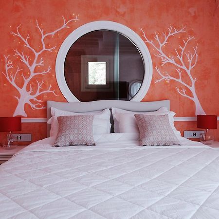 Irida Boutique Hotel Parga Ngoại thất bức ảnh