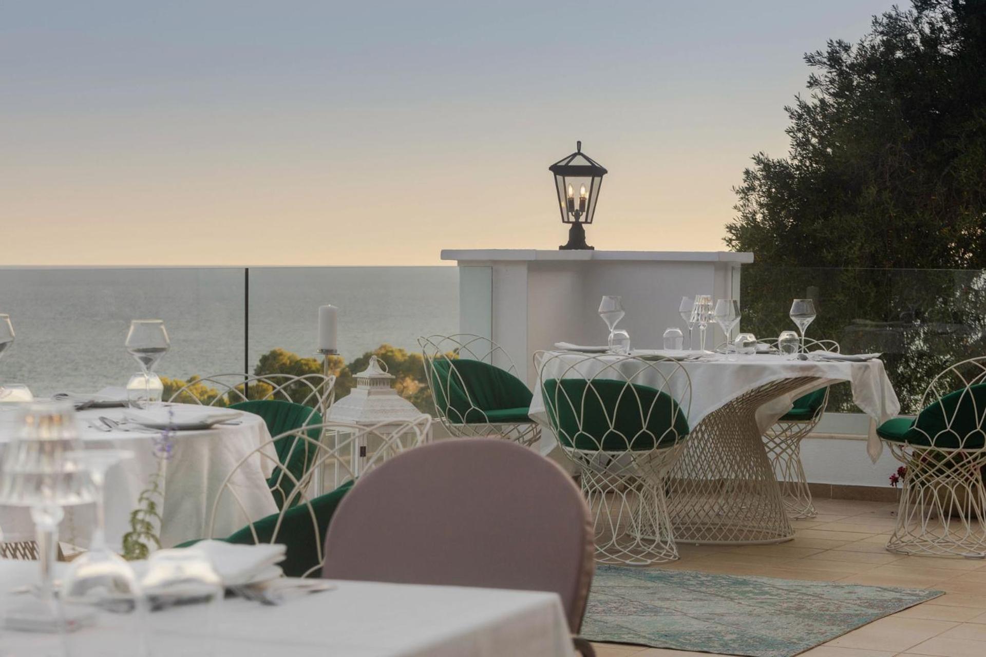 Irida Boutique Hotel Parga Ngoại thất bức ảnh