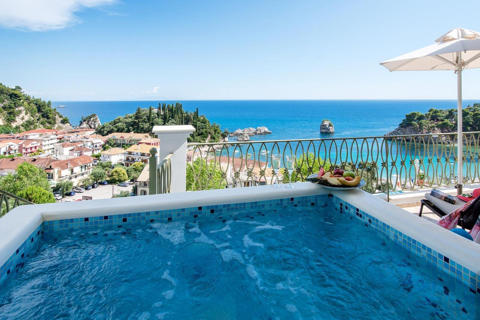 Irida Boutique Hotel Parga Ngoại thất bức ảnh