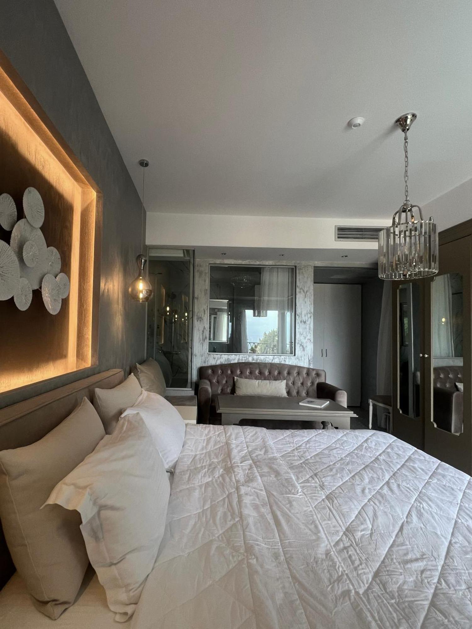 Irida Boutique Hotel Parga Ngoại thất bức ảnh
